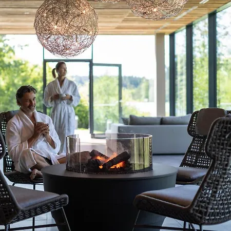 Seespitz Seefeld Superior - Adults & Residents Only Seefeld in Tirol