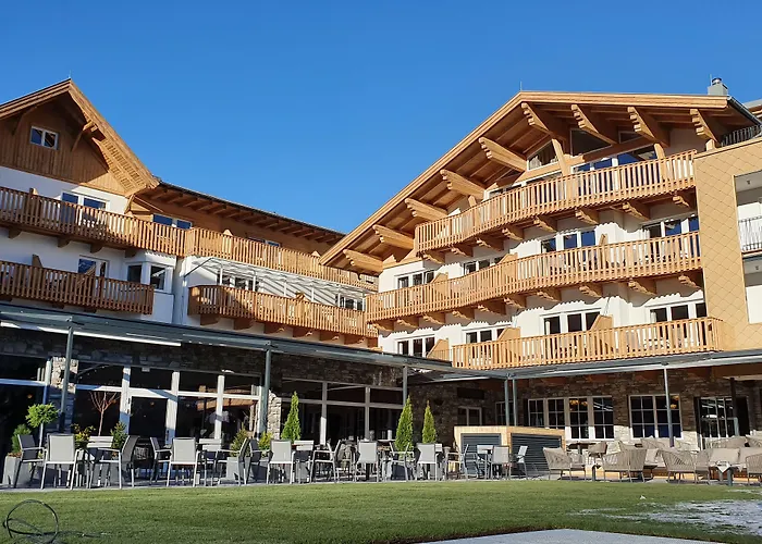 Отель Seespitz Superior - Adults Only